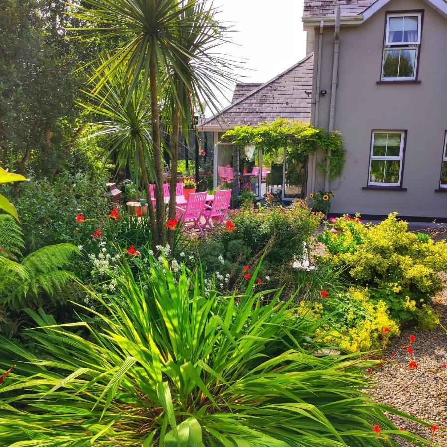 Apartments At Ballinsheen House & Gardens Лисдунварна Экстерьер фото