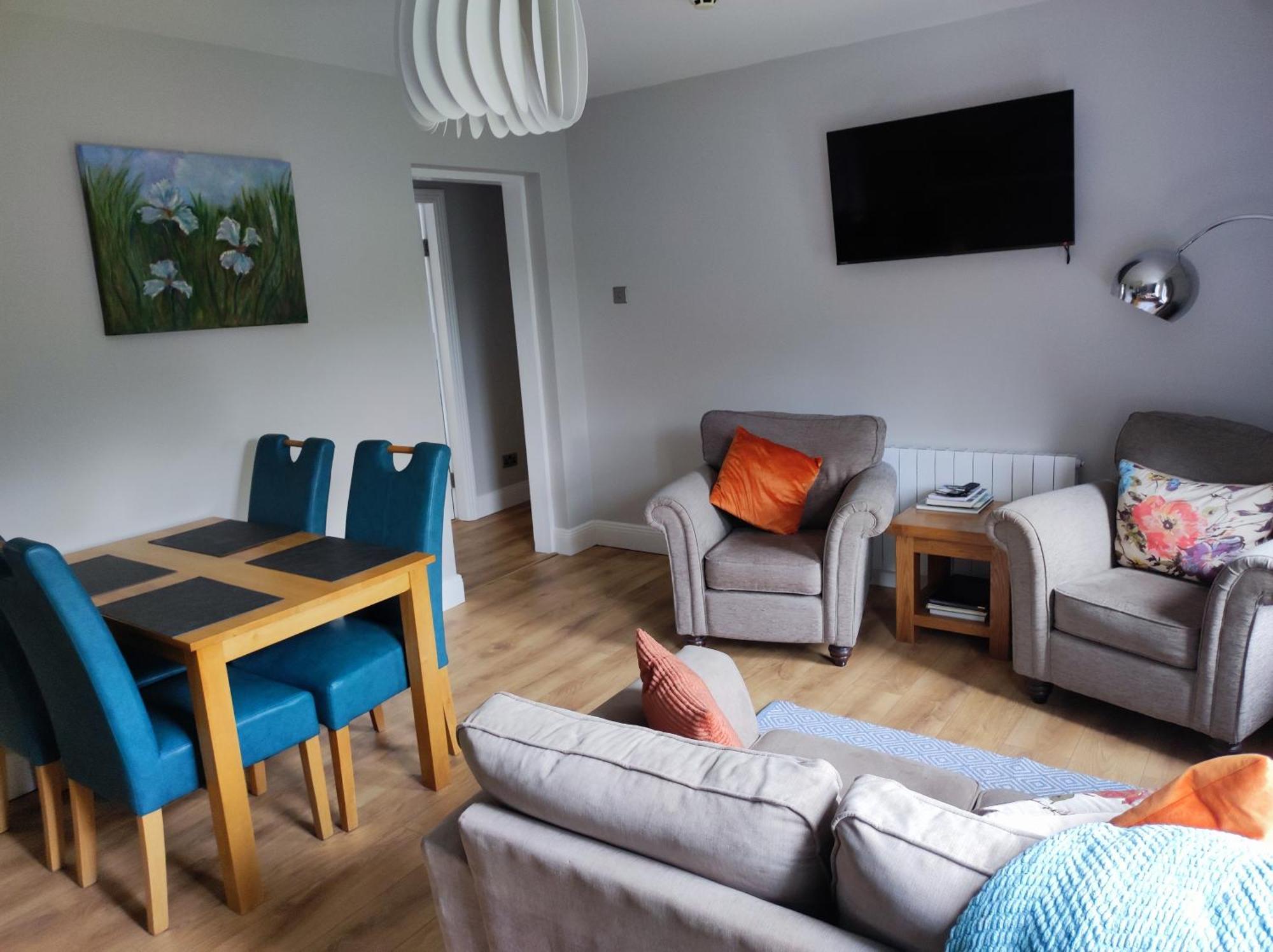 Apartments At Ballinsheen House & Gardens Лисдунварна Экстерьер фото