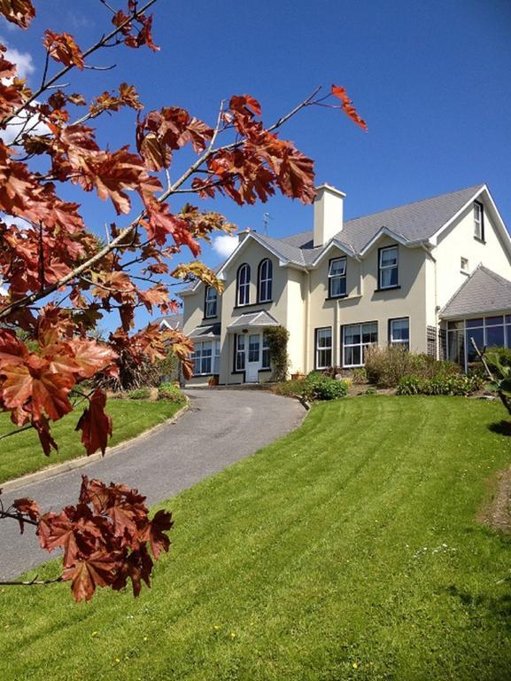 Apartments At Ballinsheen House & Gardens Лисдунварна Экстерьер фото